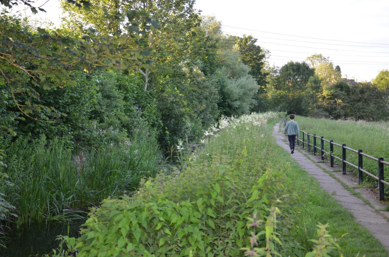 Stamford Meadows Glamping With Private Hot Tubs Hotel ภายนอก รูปภาพ