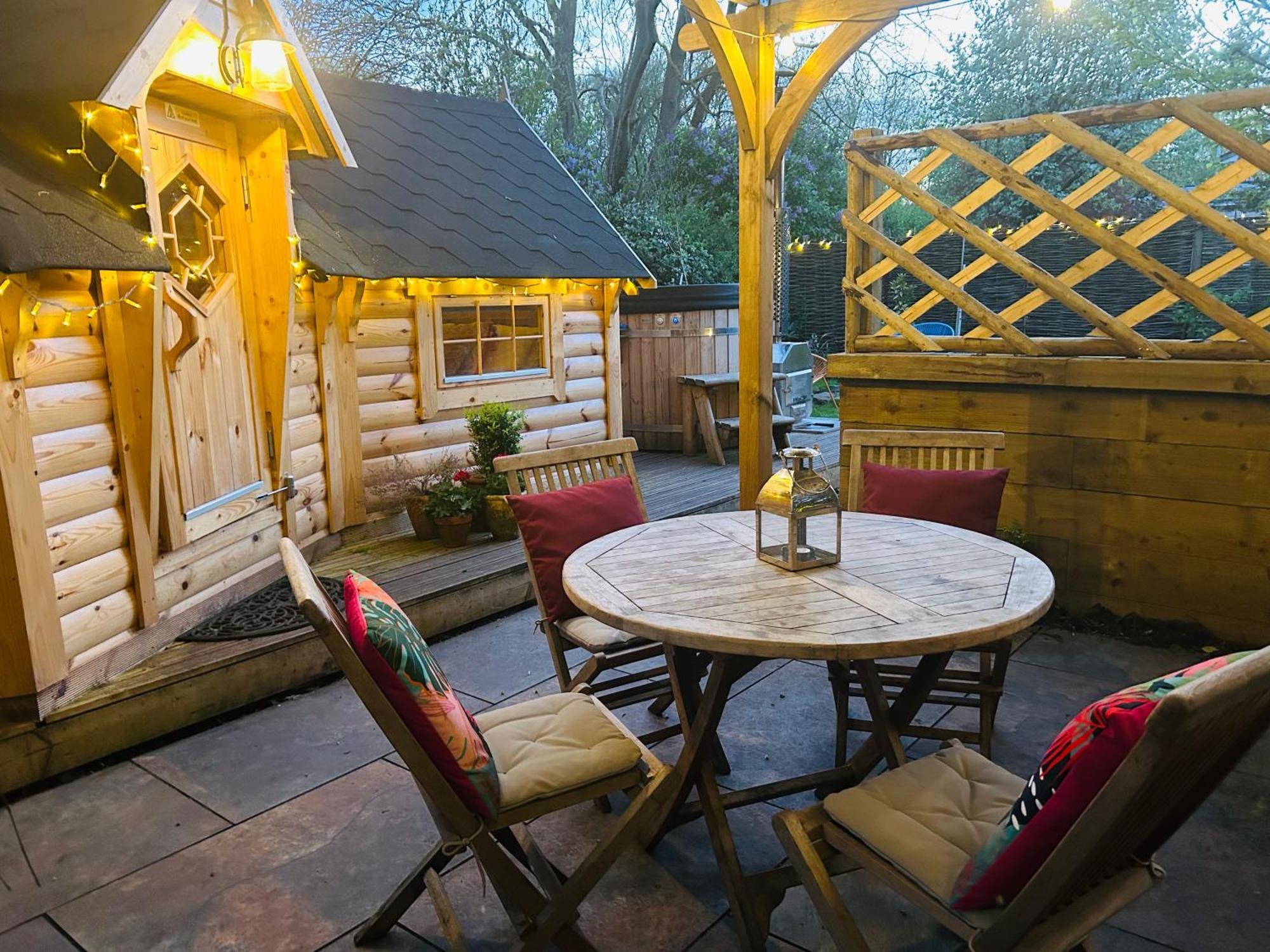 Stamford Meadows Glamping With Private Hot Tubs Hotel ภายนอก รูปภาพ
